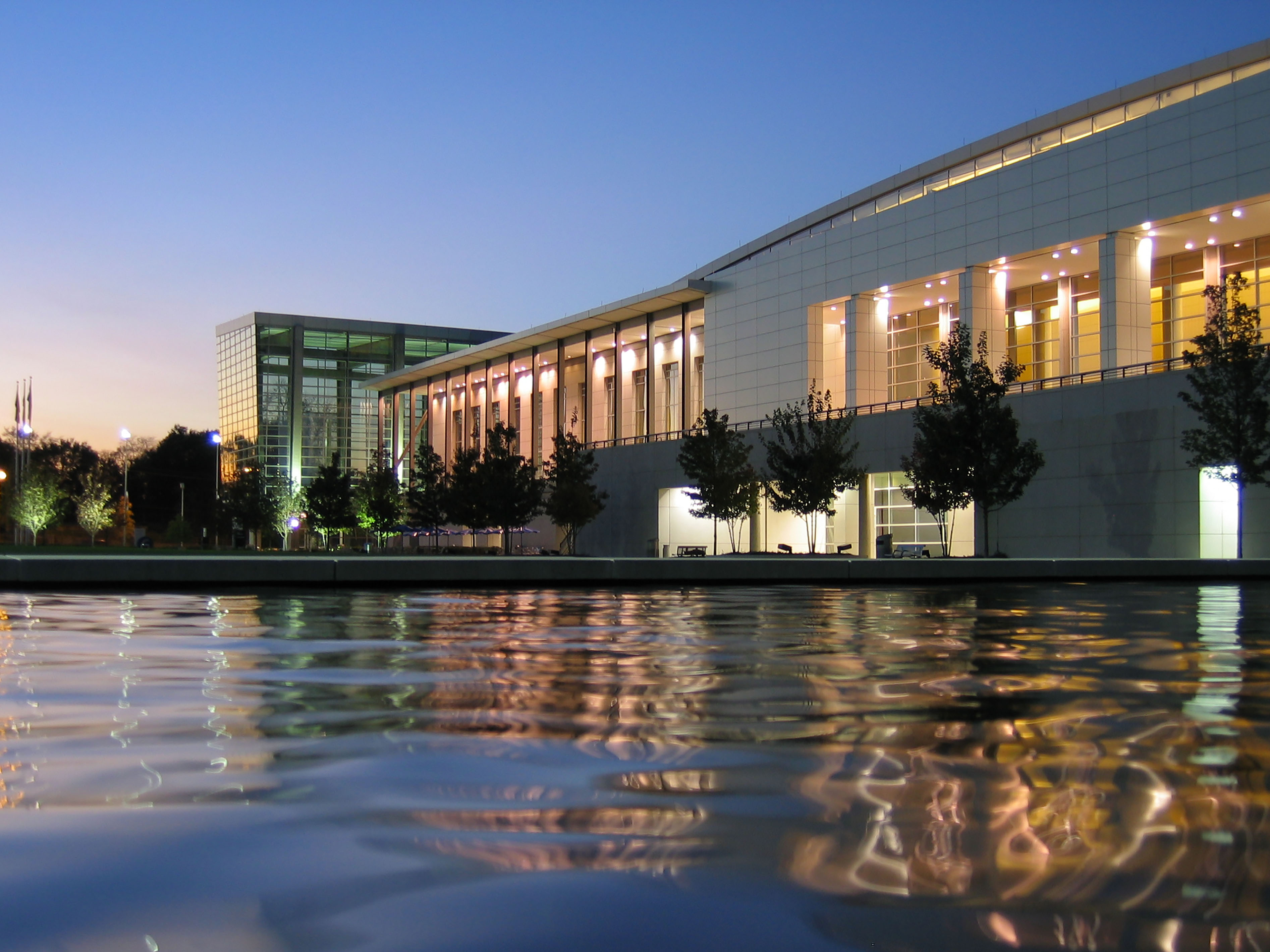 Shop 'til you drop at NFL Shop(s) on GWCCA campus – Georgia World Congress  Center Authority